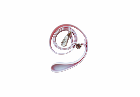 PVC pink lead for the beach