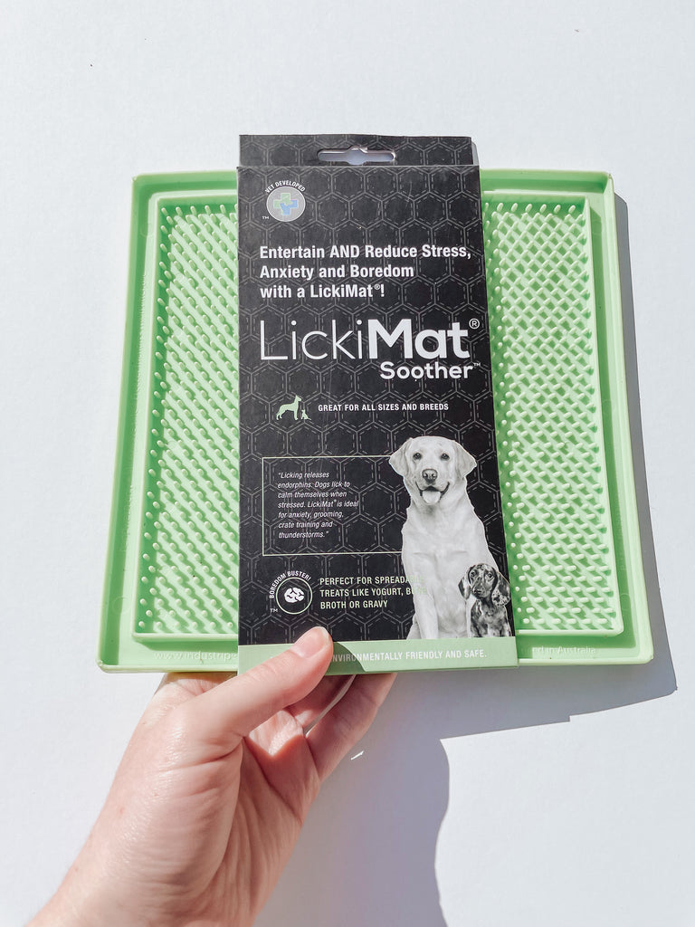 Lickimat Soother Original Slow Feed Mat - Indi Pups